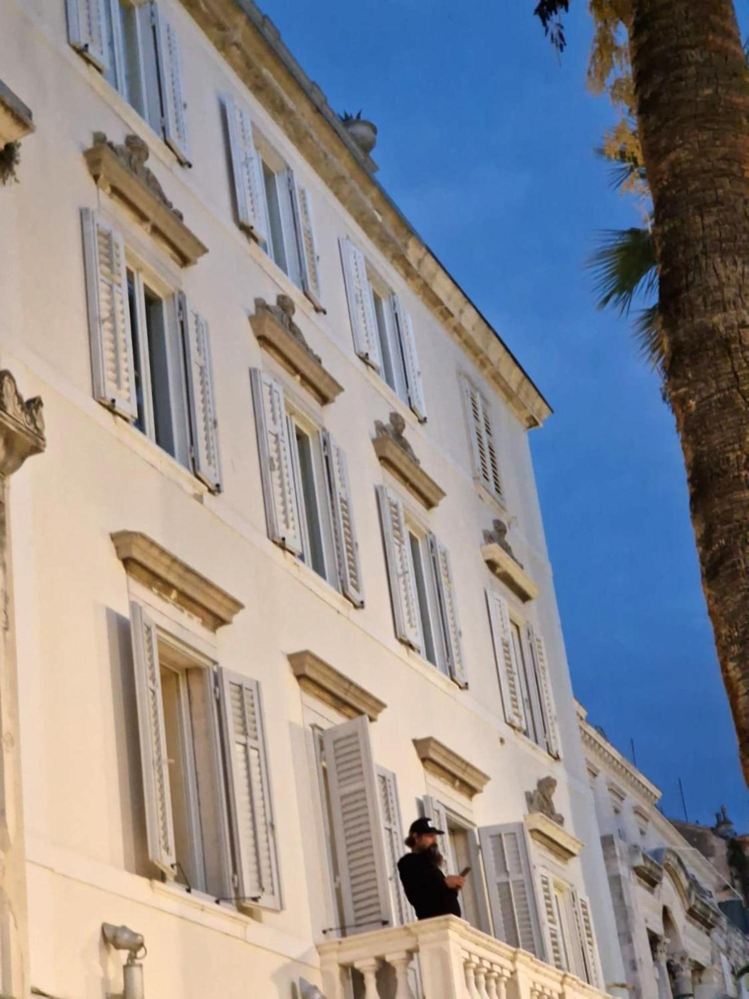 Riva Luxury Suites Сплит Екстериор снимка