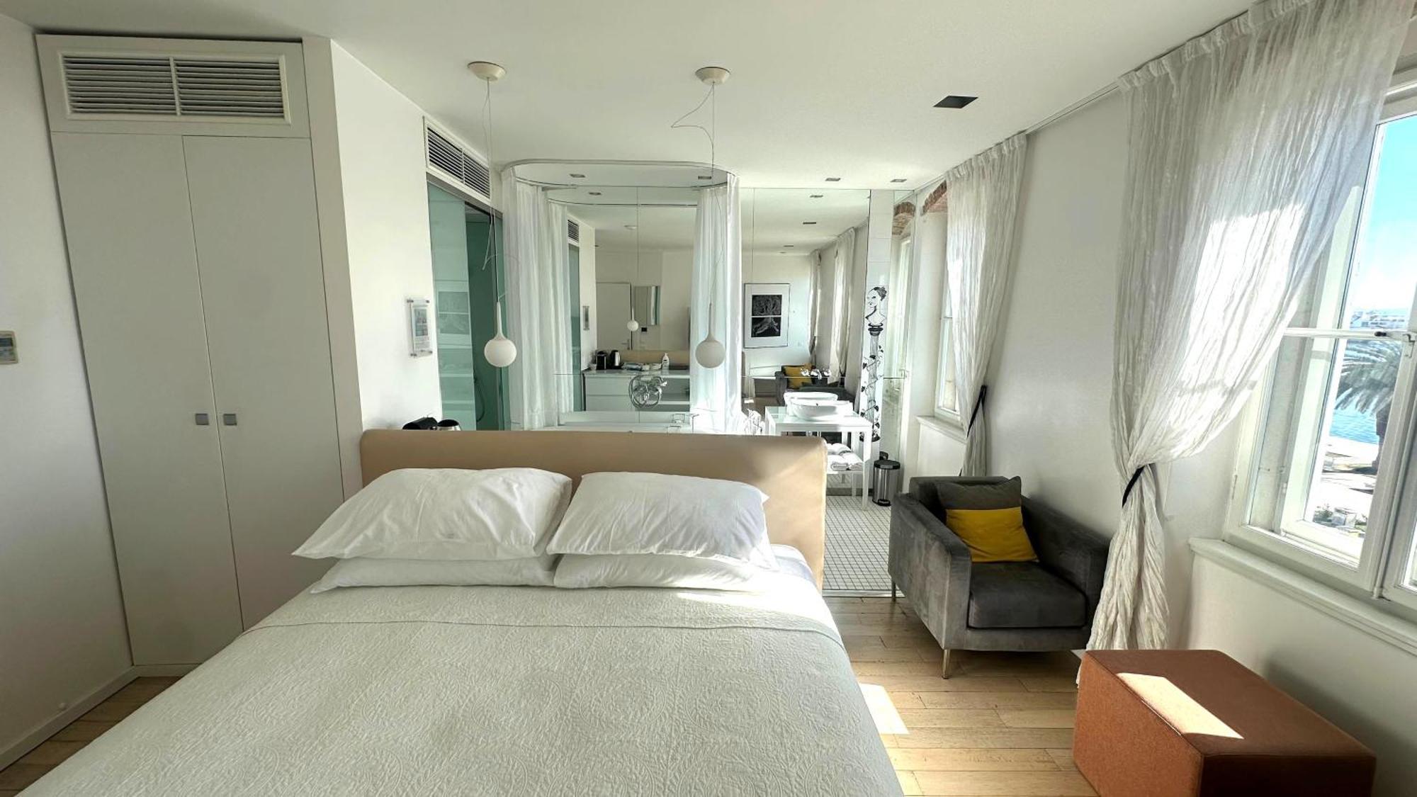 Riva Luxury Suites Сплит Екстериор снимка