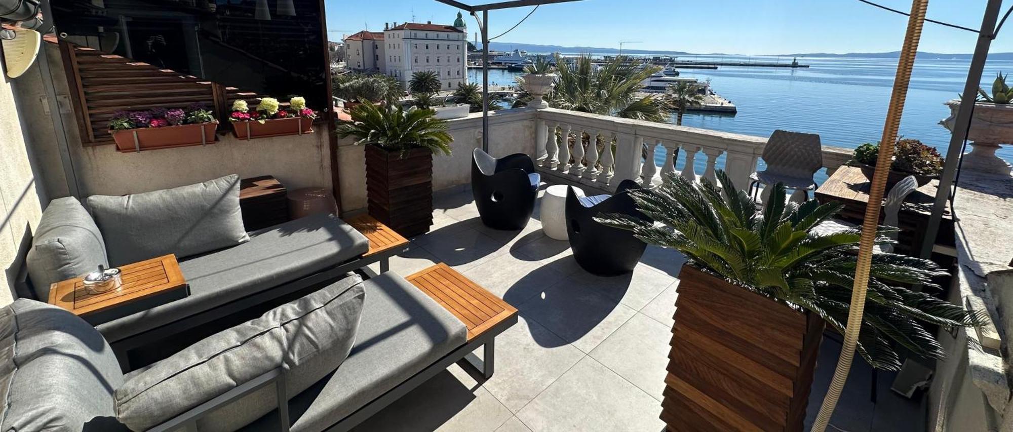Riva Luxury Suites Сплит Екстериор снимка