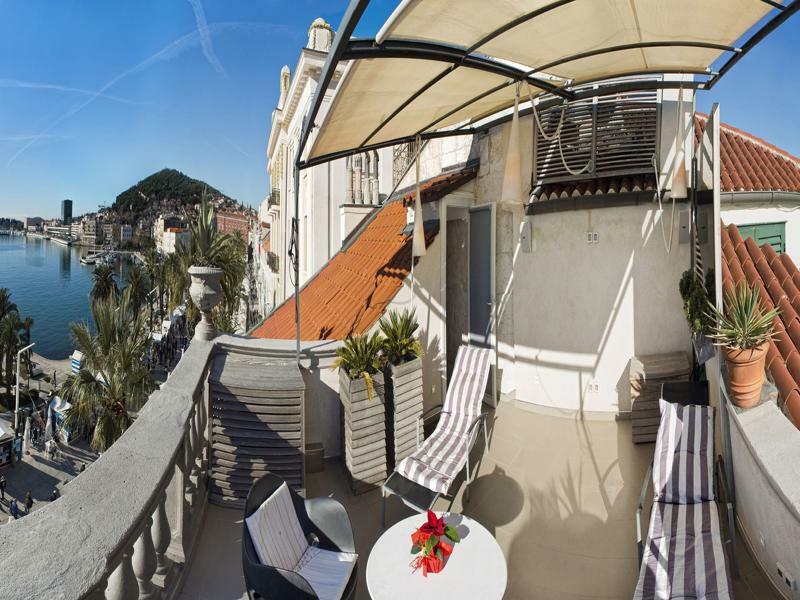 Riva Luxury Suites Сплит Екстериор снимка